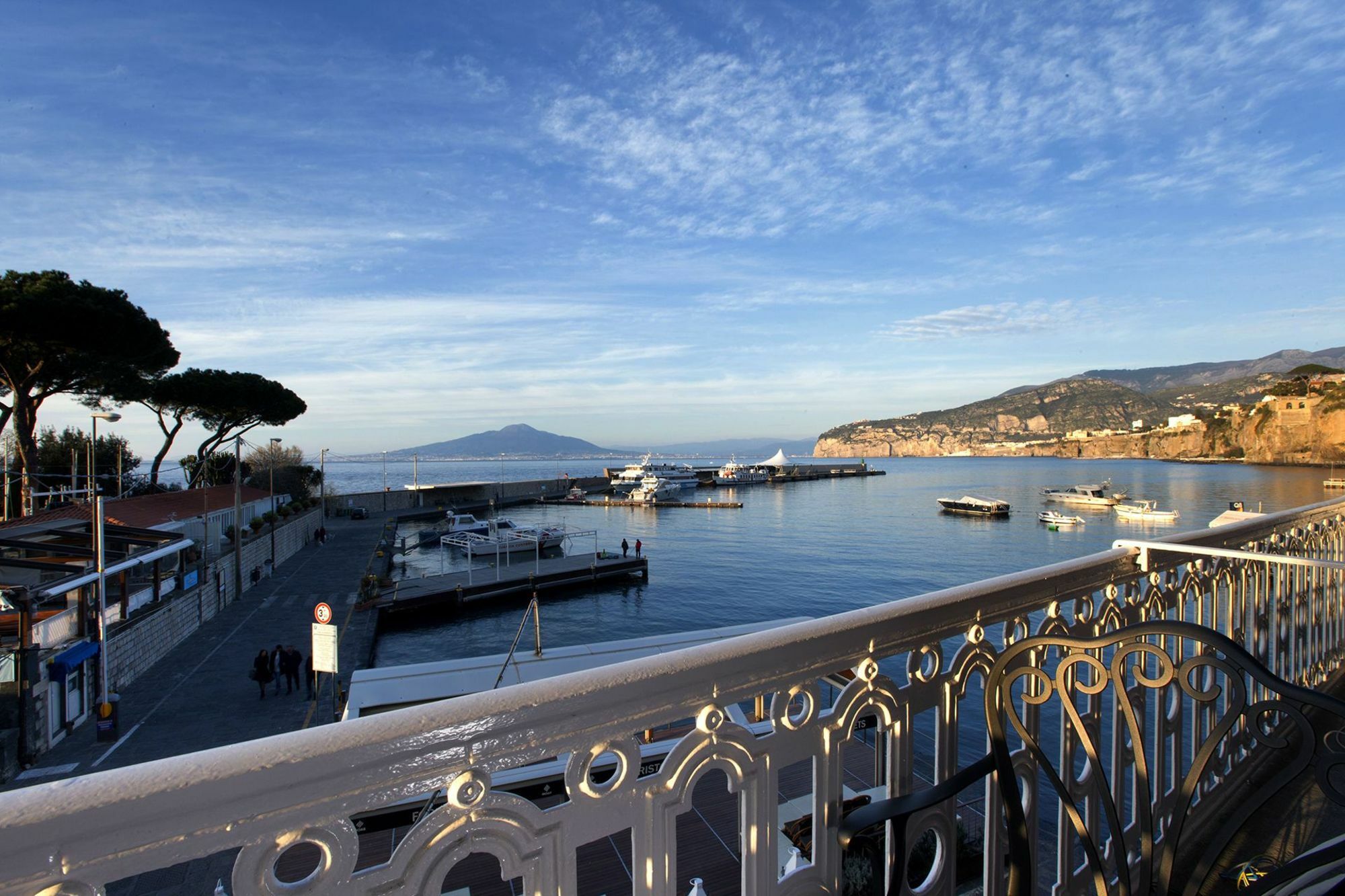 Amore Rentals - Gilda'S House Sorrento Exterior photo